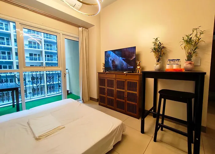 2br Spacious With Free Pool, View & Gym Access ,near Moa, Okada & Airport Apartamento Manila