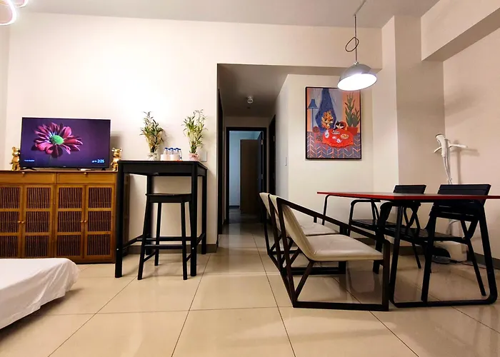 2br Spacious With Free Pool, View & Gym Access ,near Moa, Okada & Airport Apartamento *